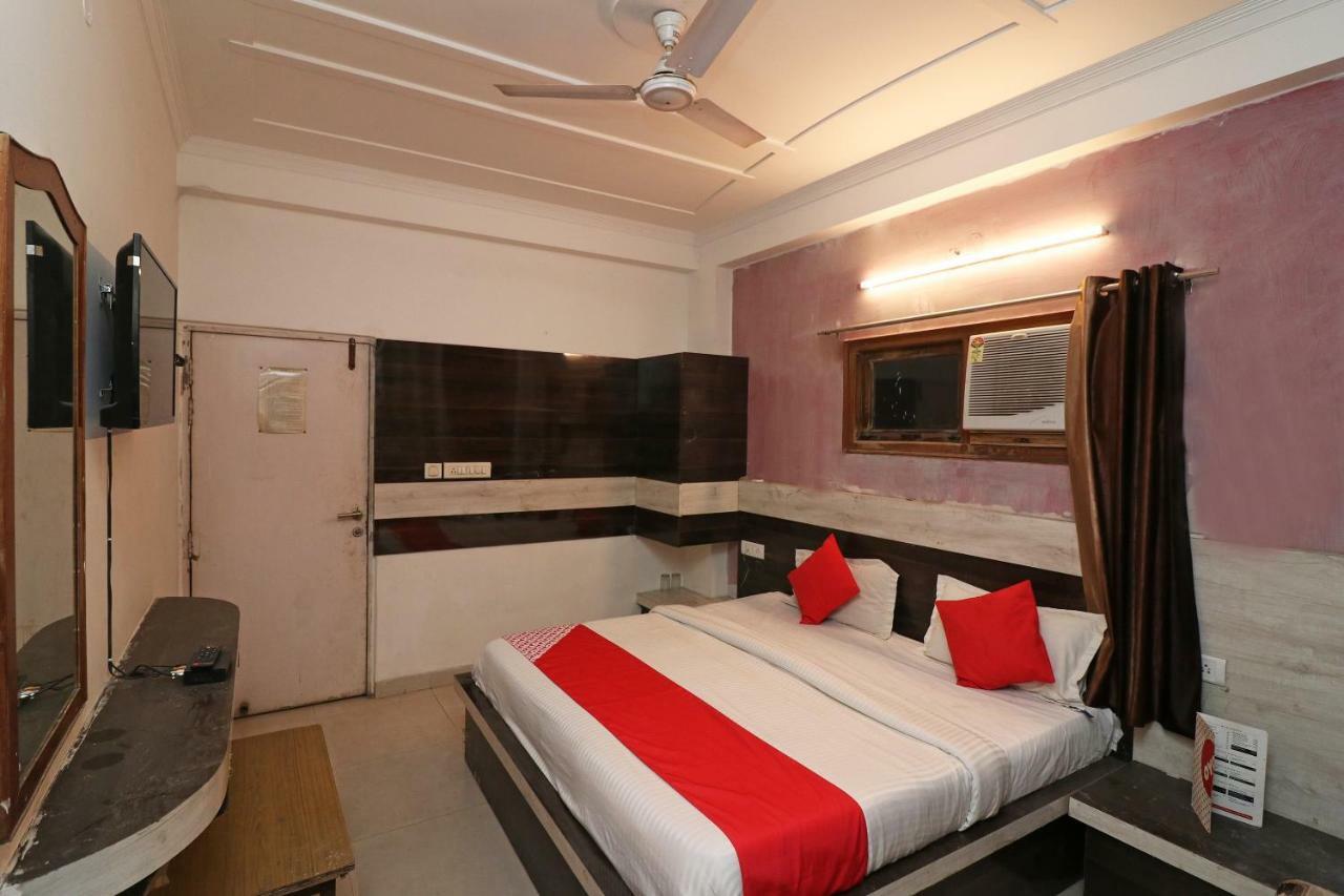 Oyo 8076 Hotel Europe Plaza Lucknow Exterior foto