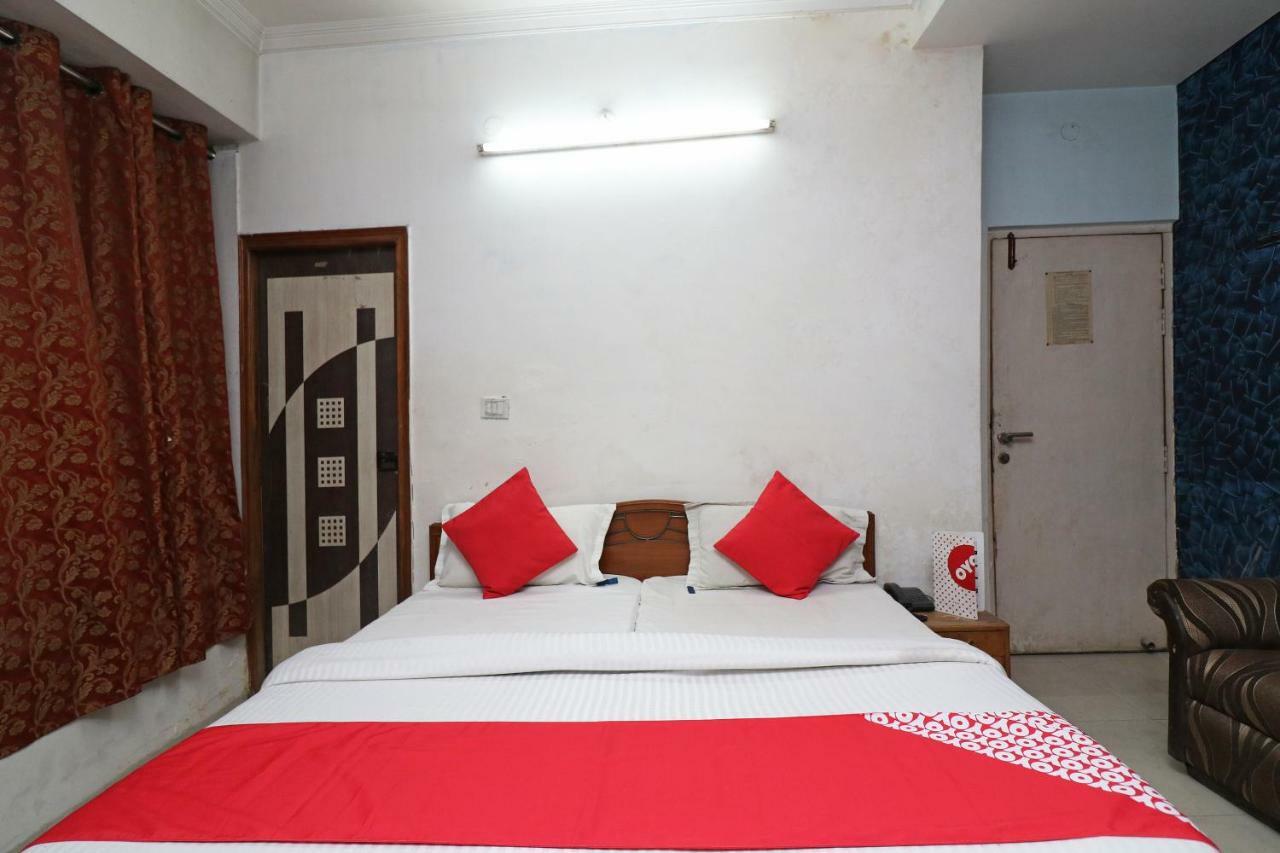 Oyo 8076 Hotel Europe Plaza Lucknow Exterior foto